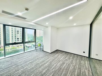 莲花123㎡办公户型｜英龙商务中心 · 精装