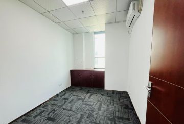 深圳福田保税区办公空间｜万利工业大厦418㎡精装户型