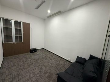 南头229㎡办公户型｜TCL国际E城 · 精装
