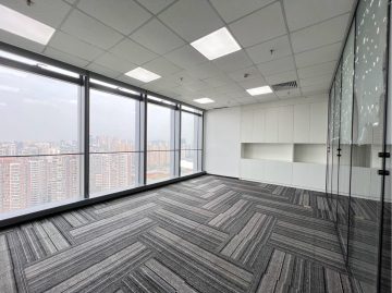 前海人寿金融中心｜331㎡精装办公室出租 · 宝安中心区