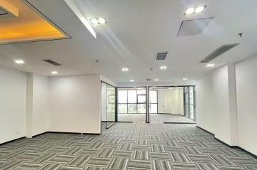 深圳深圳北站办公空间｜优城商务大厦240.48㎡精装户型
