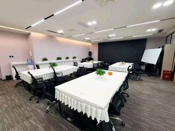 京基滨河时代｜856㎡精装办公室出租 · 沙头