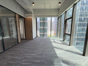 前海科兴科学园(正中华丽中心)｜345㎡精装办公室出租 · 西乡