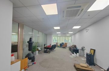 深圳福田保税区办公空间｜腾飞工业大厦220㎡精装户型