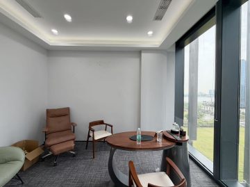 前海鸿荣源中心268㎡在租办公室｜低层豪装