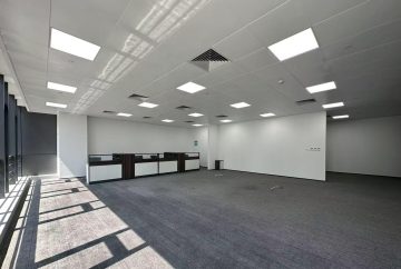 深圳水贝办公空间｜中冠商务大厦320.77㎡精装户型