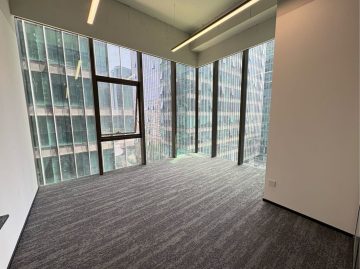 前海科兴科学园(正中华丽中心)｜345㎡精装办公室出租 · 西乡