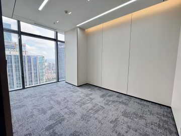 皇庭中心378㎡在租办公室｜高层精装