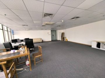 蛇口金融中心大厦｜180㎡精装办公室出租 · 蛇口
