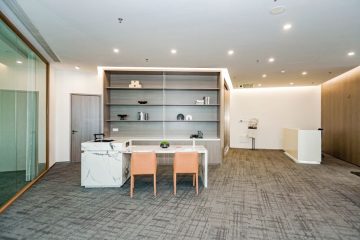 华侨城443㎡办公户型｜华侨城大厦 · 豪装