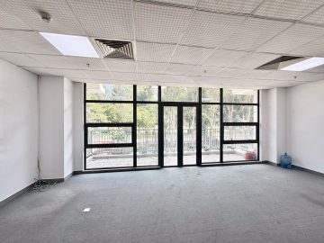 兰光科技大厦158㎡在租办公室｜中层精装