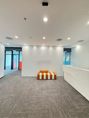 中国储能大厦｜1133.85㎡精装办公室出租 · 科技园