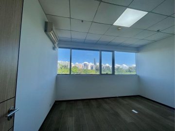中电照明286㎡在租办公室｜中层精装