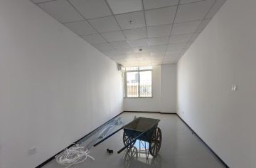 深圳蛇口办公空间｜兴华工业大厦730㎡精装户型