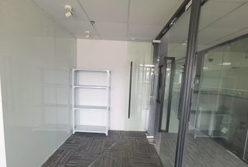 深圳科技园中区办公空间｜深圳科技工业园生产力大楼130㎡精装户型