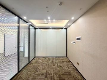 易尚中心｜135㎡精装办公室出租 · 宝安中心区