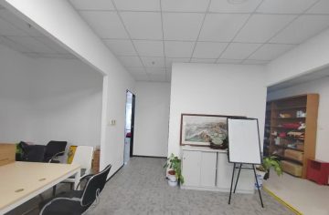 深圳福田保税区办公空间｜腾飞工业大厦310㎡精装户型