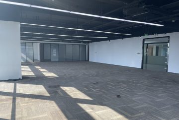 深圳科技园南区办公空间｜百度国际大厦700.27㎡精装户型