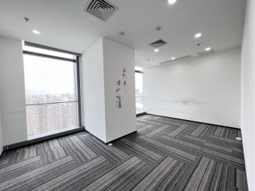 前海人寿金融中心｜331㎡精装办公室出租 · 宝安中心区