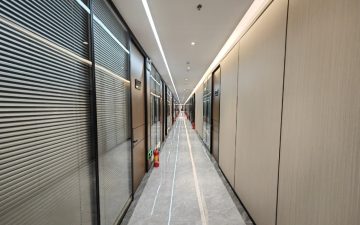 上步工业区305栋实景图