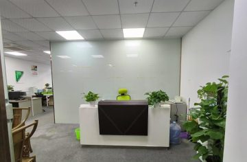深圳福田保税区办公空间｜腾飞工业大厦160㎡精装户型