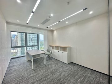 英龙商务中心｜148㎡精装办公室出租 · 莲花