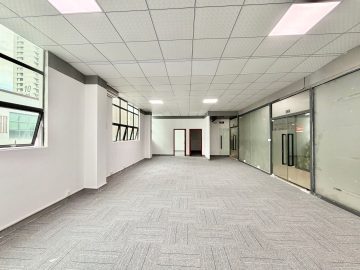 南山云谷二期205㎡在租办公室｜低层精装