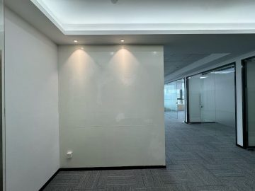 南园枫叶大厦｜192㎡精装办公室出租 · 南油