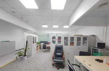 深圳福田保税区办公空间｜腾飞工业大厦310㎡精装户型