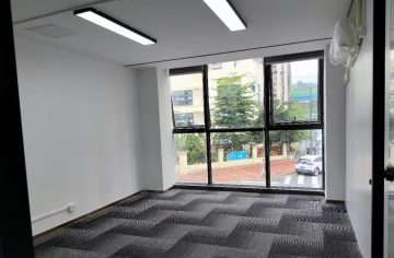 深圳坂田办公空间｜科尔达大厦70㎡精装户型