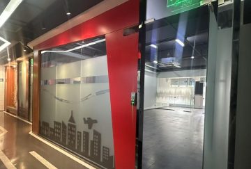 深圳华强北办公空间｜飞亚达大厦162㎡精装户型