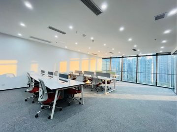 方大城｜362㎡精装办公室出租 · 华侨城