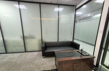 深圳福田保税区办公空间｜腾飞工业大厦170㎡精装户型