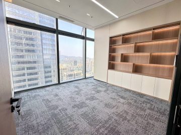福田中心区466㎡办公户型｜皇庭中心 · 精装