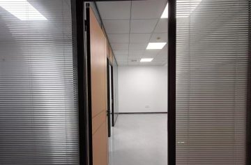 深圳蛇口办公空间｜兴华工业大厦90㎡精装户型