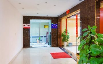 宝能汽车大楼实景图