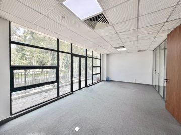 兰光科技大厦158㎡在租办公室｜中层精装