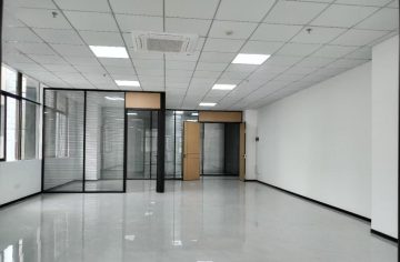 深圳蛇口办公空间｜兴华工业大厦242㎡精装户型