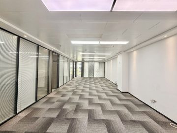 兰光科技大厦210㎡在租办公室｜高层精装