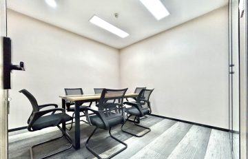深圳科技园中区办公空间｜比克科技大厦212㎡精装户型