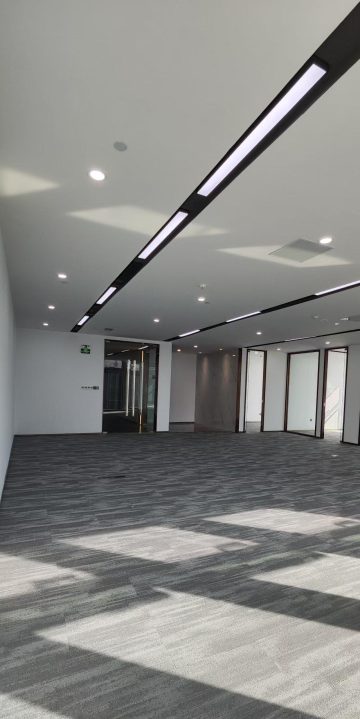 深圳大运新城办公空间｜颐安智富大厦259㎡精装户型