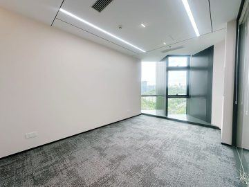 光峰科技大厦152㎡在租办公室｜中层精装
