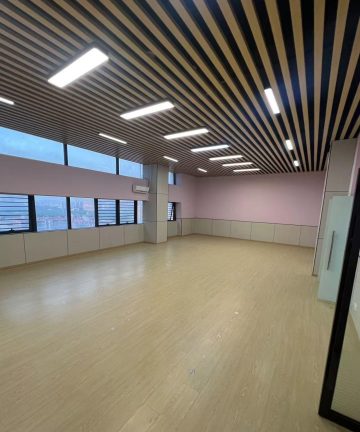 深圳清湖办公空间｜半里大厦160㎡精装户型