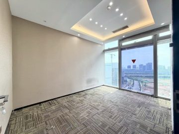 易尚中心｜135㎡精装办公室出租 · 宝安中心区