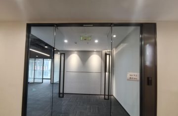 深圳凤凰办公空间｜光明凤凰广场313㎡精装户型