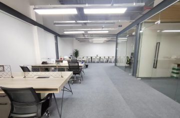 深圳福田保税区办公空间｜腾邦集团大厦465㎡精装户型