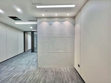 华润置地大厦108㎡在租办公室｜中层精装