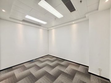 兰光科技大厦210㎡在租办公室｜高层精装