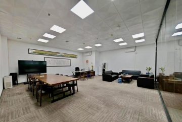 深圳科技园南区办公空间｜深圳中电照明大厦北区730㎡精装户型