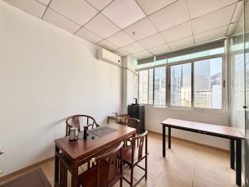 园西工业区156㎡在租办公室｜高层精装